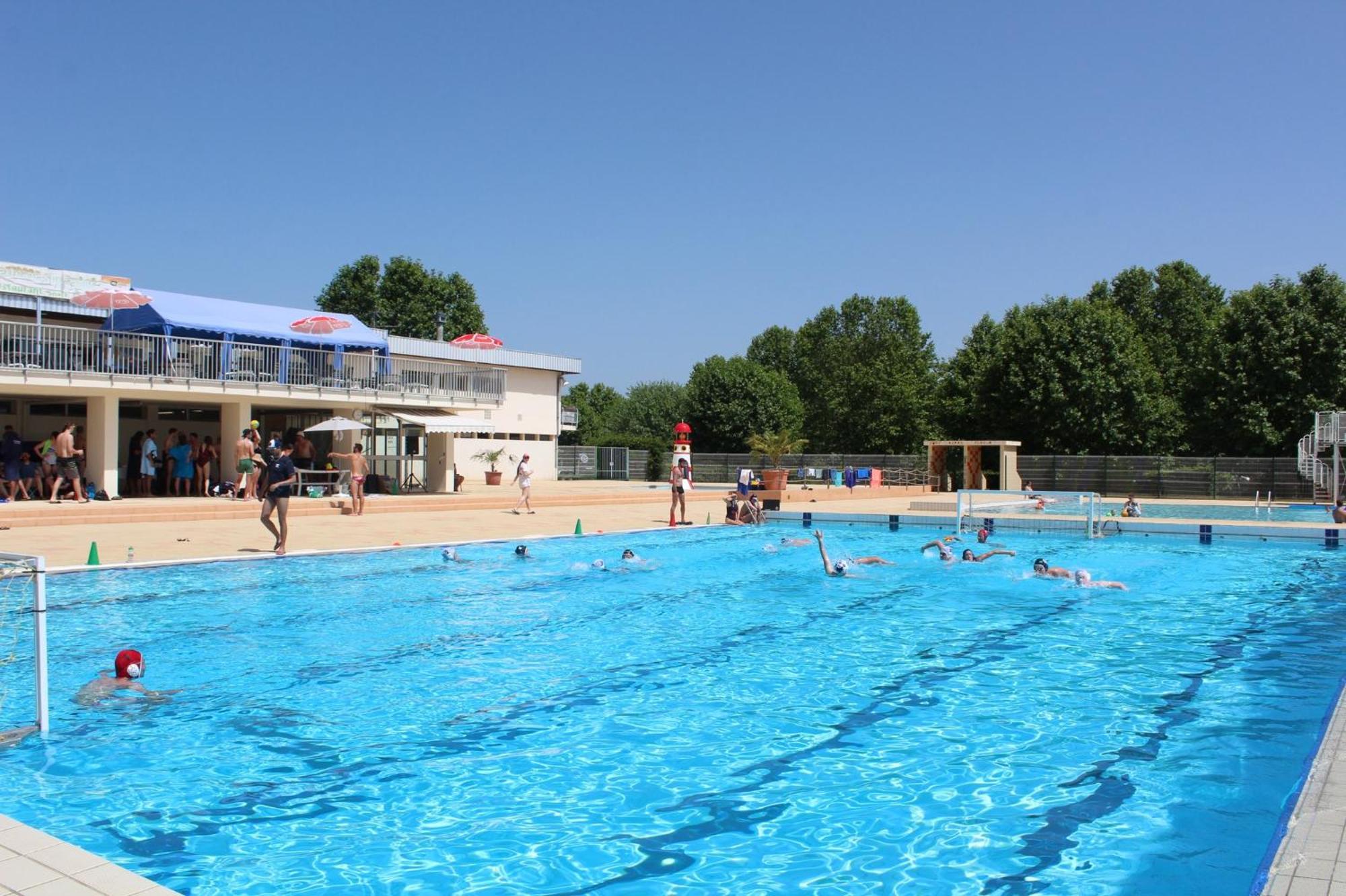 Camping De Thoissey *** Kültér fotó