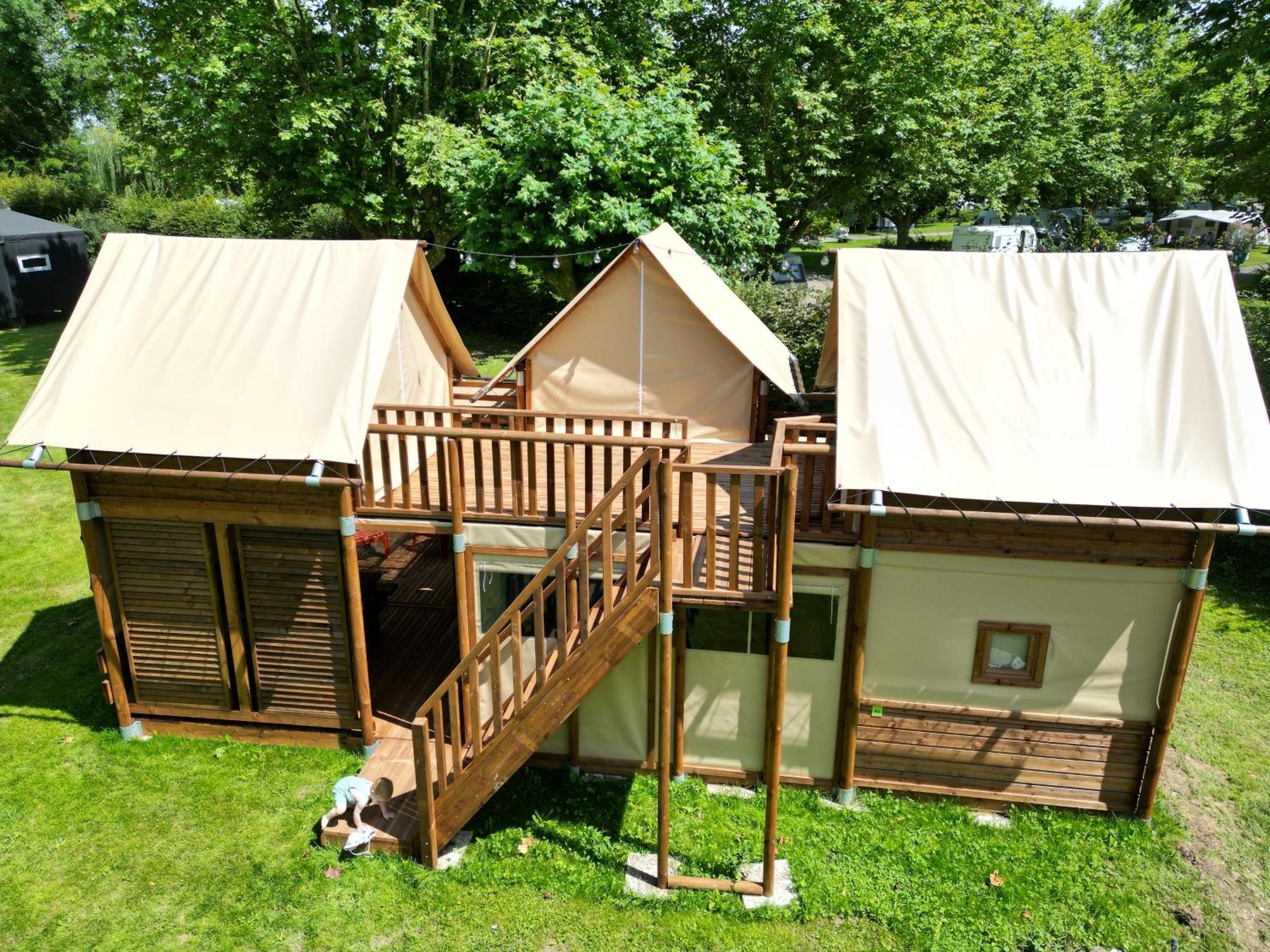 Camping De Thoissey *** Kültér fotó