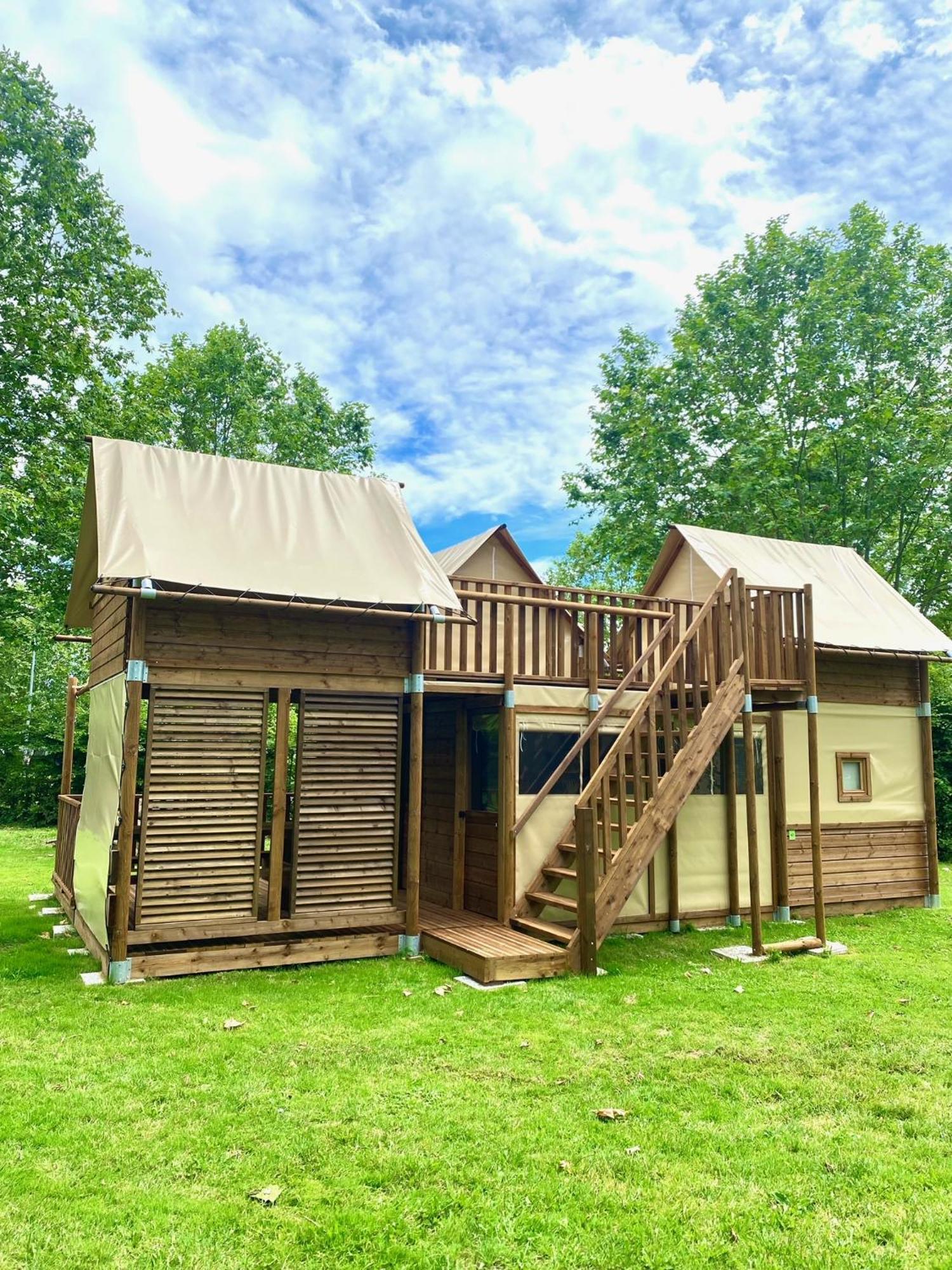 Camping De Thoissey *** Kültér fotó