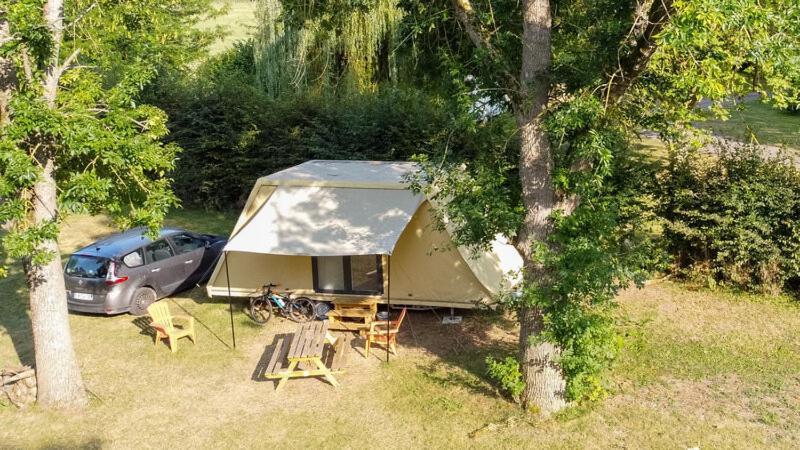 Camping De Thoissey *** Kültér fotó